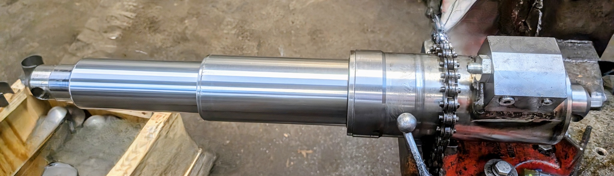 Hydraulic cylinder photo